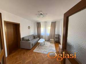 NAMESTEN DVOSOBAN STAN, PODBARA - CENTAR